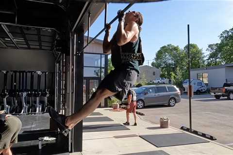 Watch an Olympian Try the CrossFit Murph for the First Time