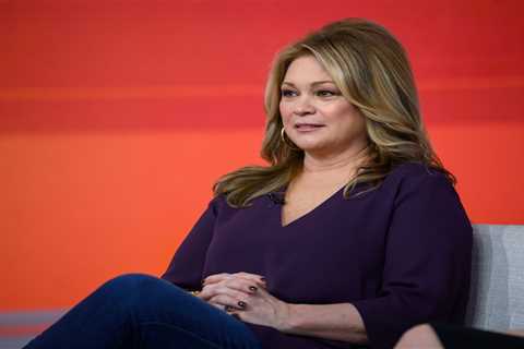 Valerie Bertinelli Says She's ‘Done With the D*mn Scale,’ and ‘Done Judging Myself’