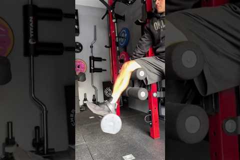 MonkeyFeet vs Leg Curl Extension Machine #shorts