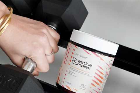 Here’s Why Creatine Is *That* Supplement Experts Say Women Shouldn’t Ignore